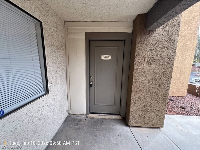 Building Photo - 3151 N Soaring Gulls Dr