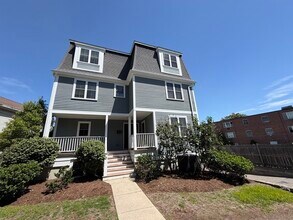 Building Photo - 18 Gilkey Ct
