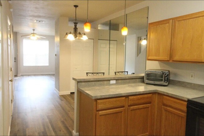 Foto del edificio - 3870 SW 20th Ave