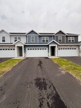 Building Photo - 3406 Green Pastures Ln