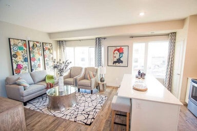 Building Photo - Cinque Apartments