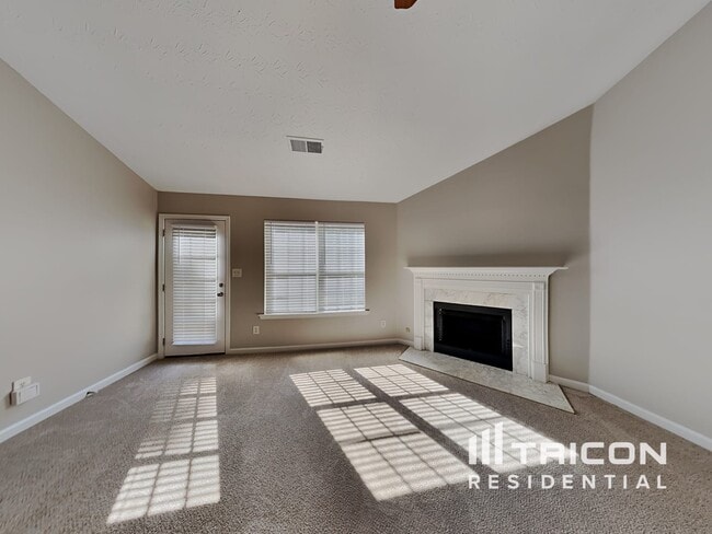 Building Photo - 5545 Amber Cove Way