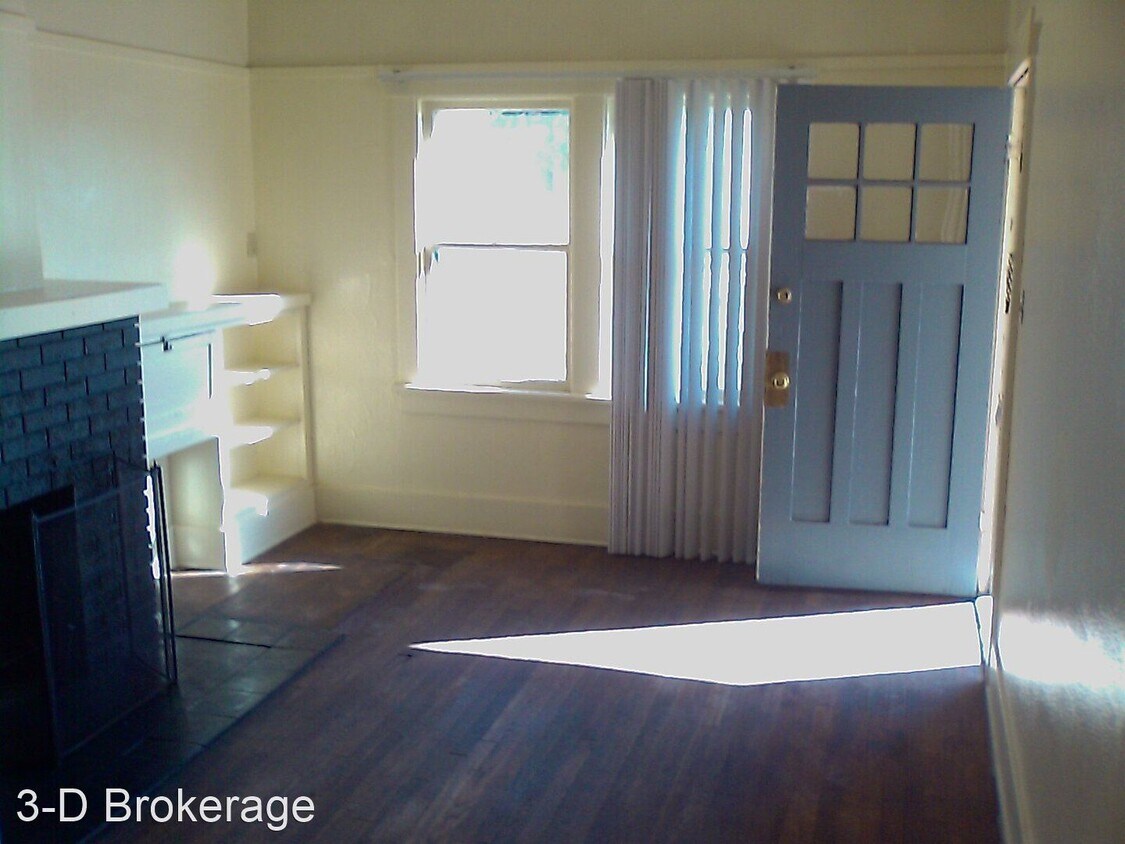 Primary Photo - 1001-1003 E 8th St