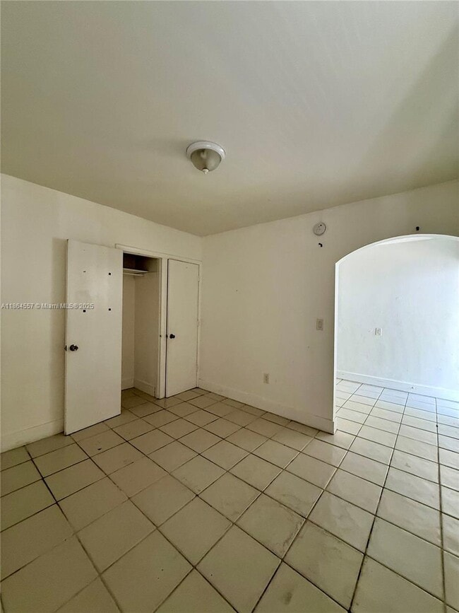 Building Photo - 5305 Biscayne Blvd