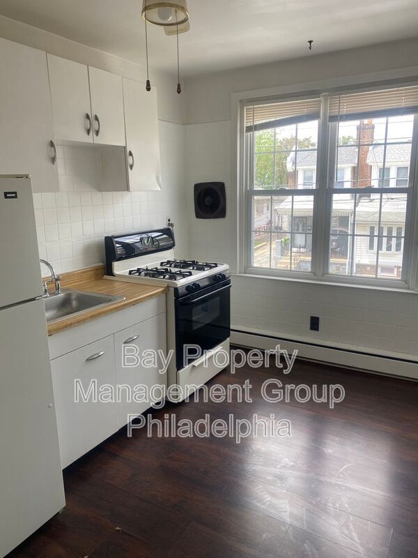 Foto del edificio - 5817 Keystone St