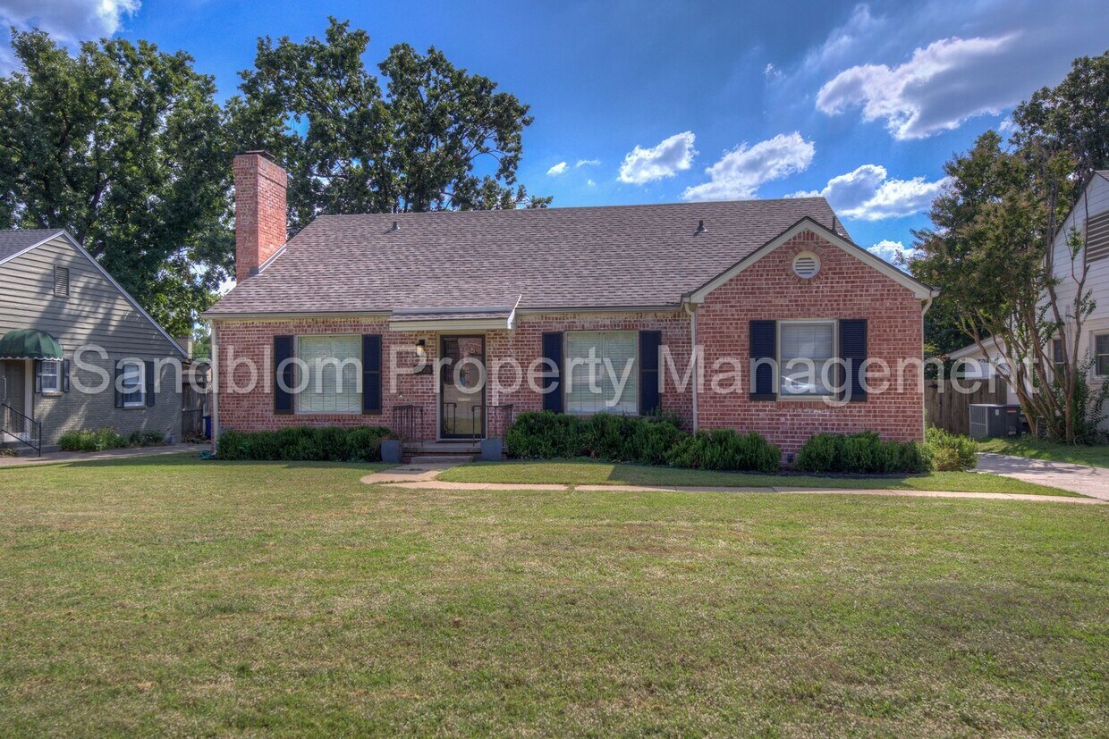 Primary Photo - For Lease | Midtown Tulsa | Available Now!