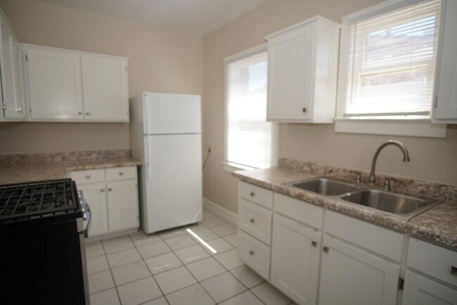 Building Photo - 3626 McKinley Ave