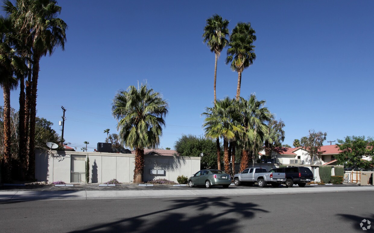 74534 Driftwood Dr, Palm Desert, CA 92260 Apartments in Palm Desert