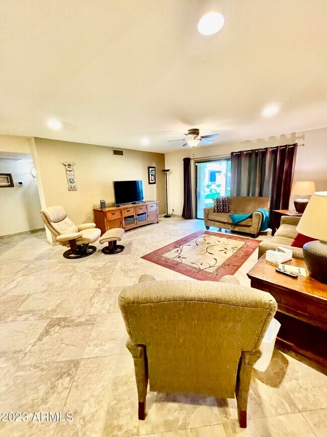 Foto del edificio - 9126 W Kimberly Way