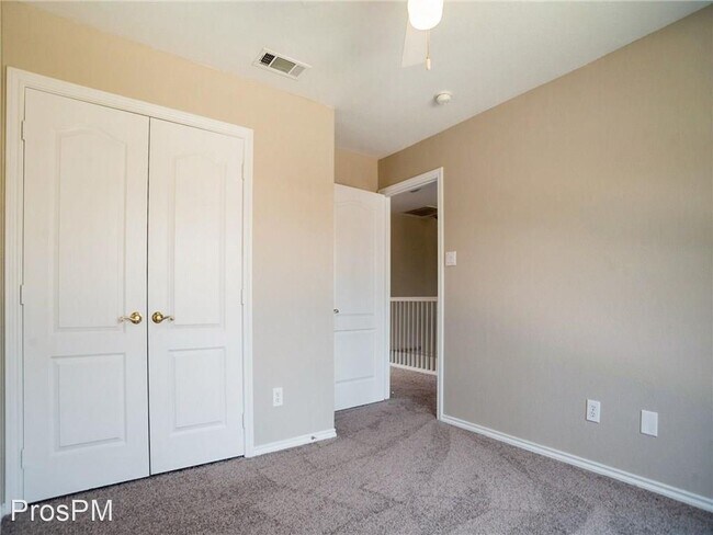 Foto del edificio - 5 br, 3 bath House - 11205 Jereme Trl