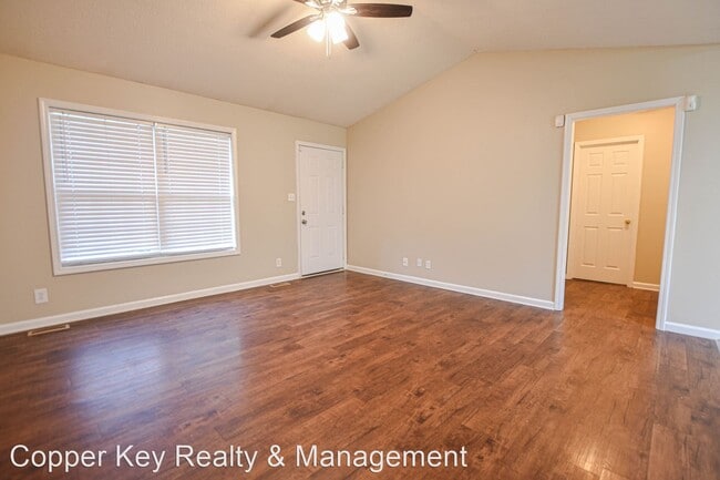 Building Photo - 3 br, 2 bath House - 612 Chestnut Ridge Drive