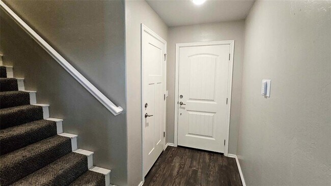 Foto del edificio - 8803 SW 45th St