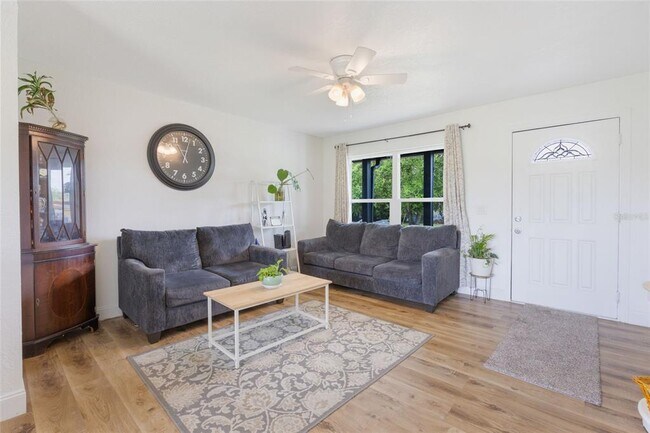 Foto del edificio - 1512 N 26th Terrace