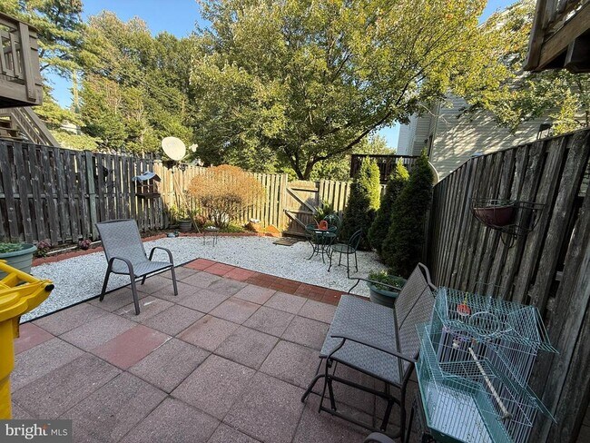 Building Photo - 2568 Ambling Cir