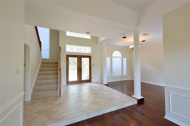 Building Photo - 7602 Bellflower Cove