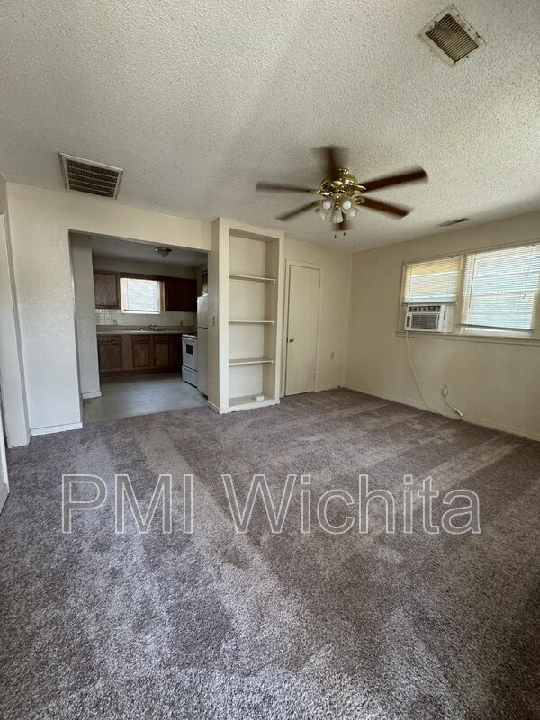 Foto del edificio - 2043 N Minnesota St