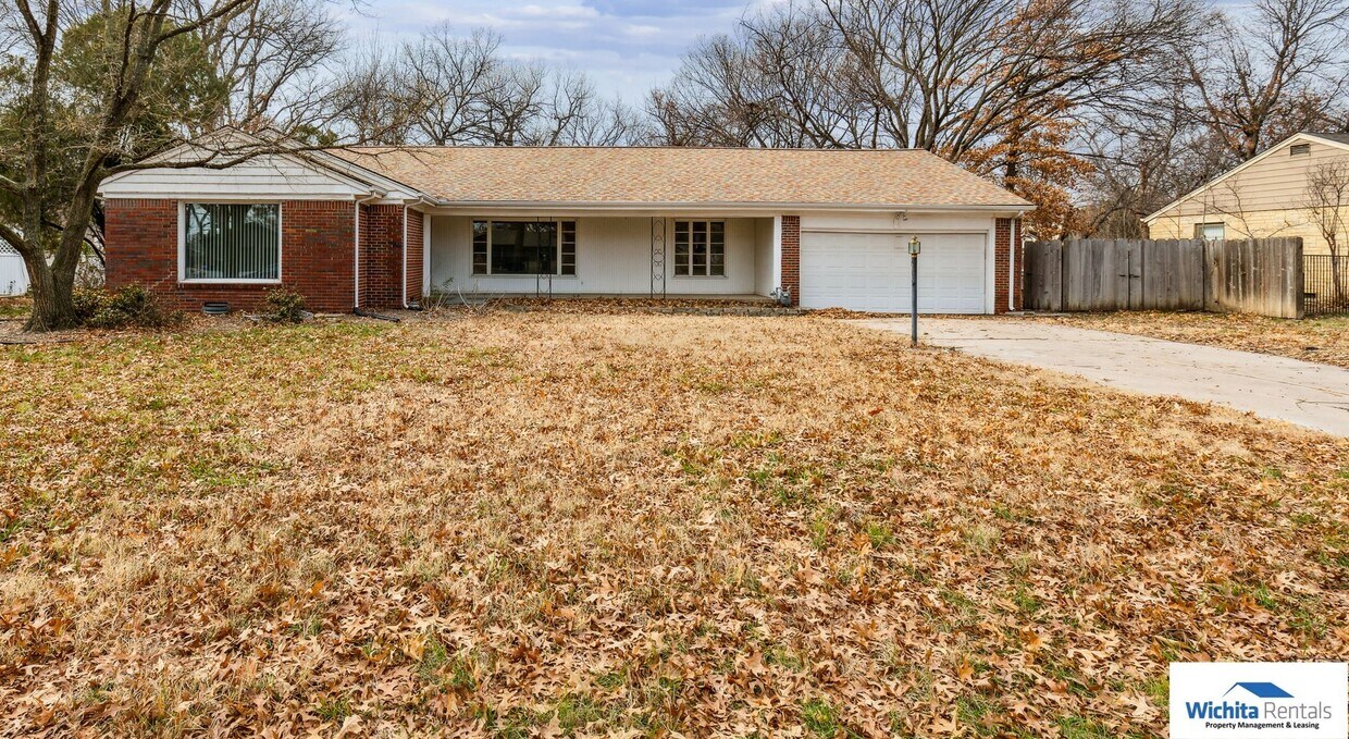 Foto principal - Mid Century Modern Ranch in Eastbourough