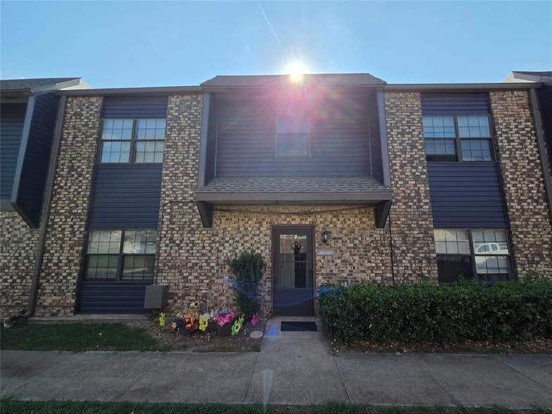 Photo - 401 SE 12th Street Unit 193
