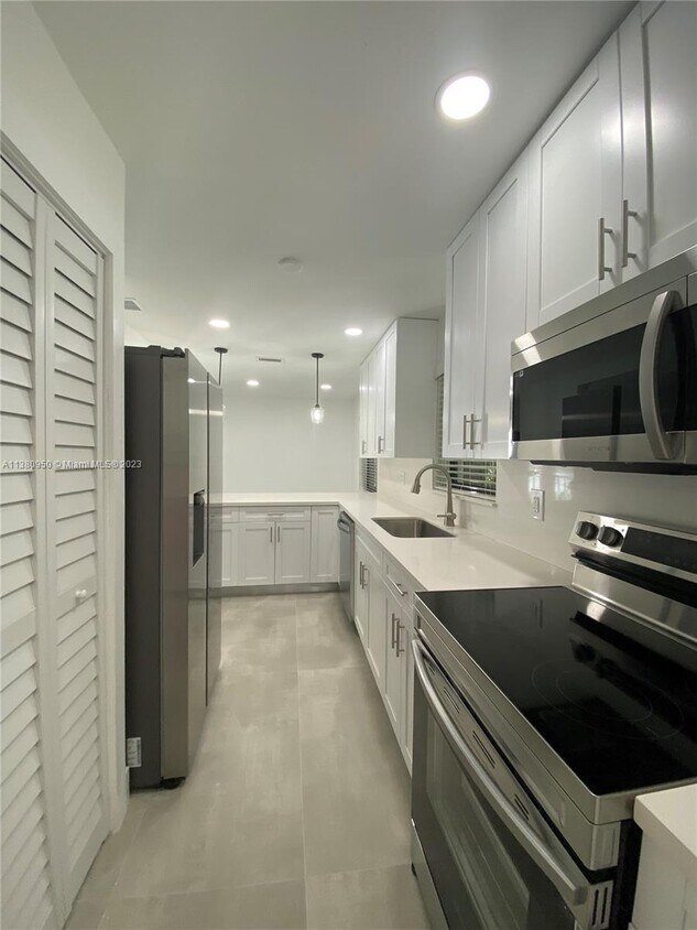 3624 SW 16th St, Miami, FL 33145 Townhome Rentals in Miami FL