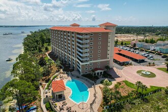 Building Photo - 2400 Grandiflora Blvd
