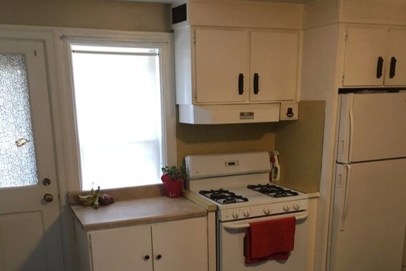 Primary Photo - 69 Crescent Ave