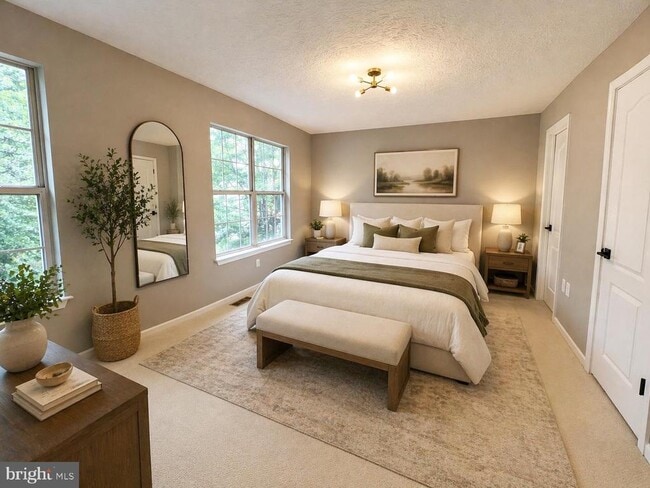 Building Photo - 9016 Lake Largo Dr