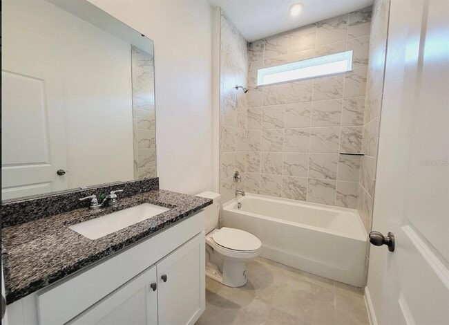 Foto del edificio - 9051 Coral Cpe St