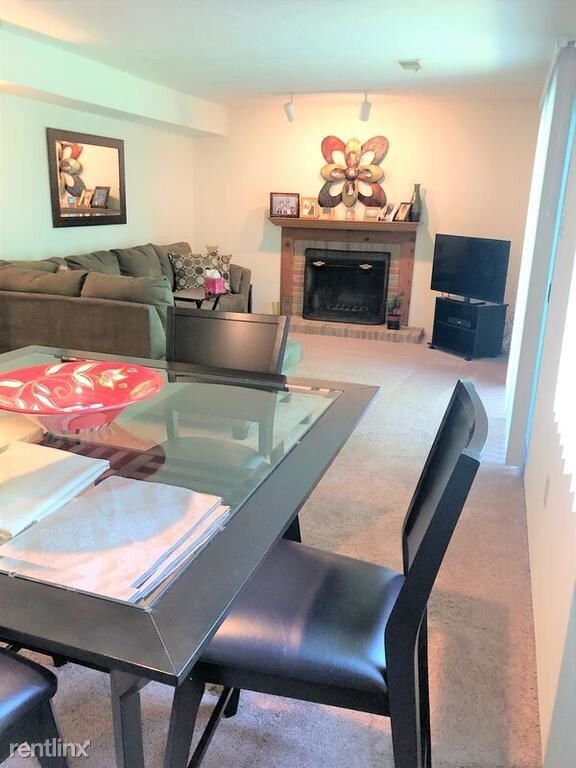 Foto del edificio - 218 S Grandview Ave