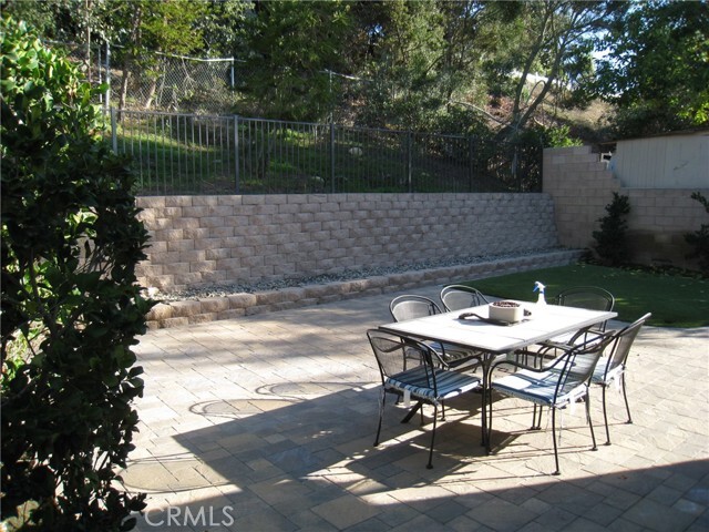 Building Photo - 22852 Via Santa Rosa