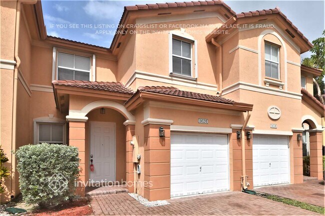 Foto del edificio - 8624 NW 112th Pl