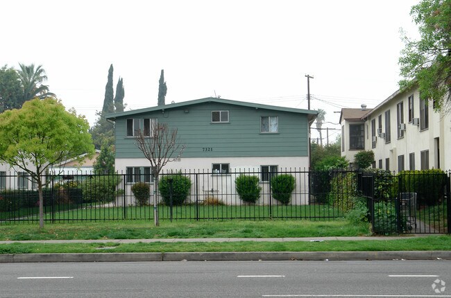 Foto del edificio - Woodman Gardens