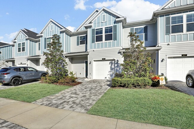 Foto del edificio - 3 bedroom/ 2.5 bath townhome in Beachwalk!