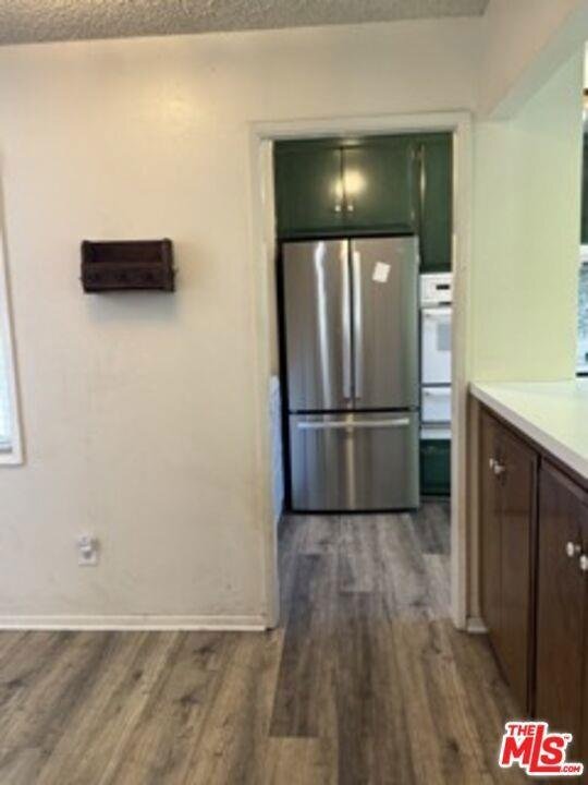Foto del edificio - 23401 Hamlin Street, Los Angeles, CA 91307...