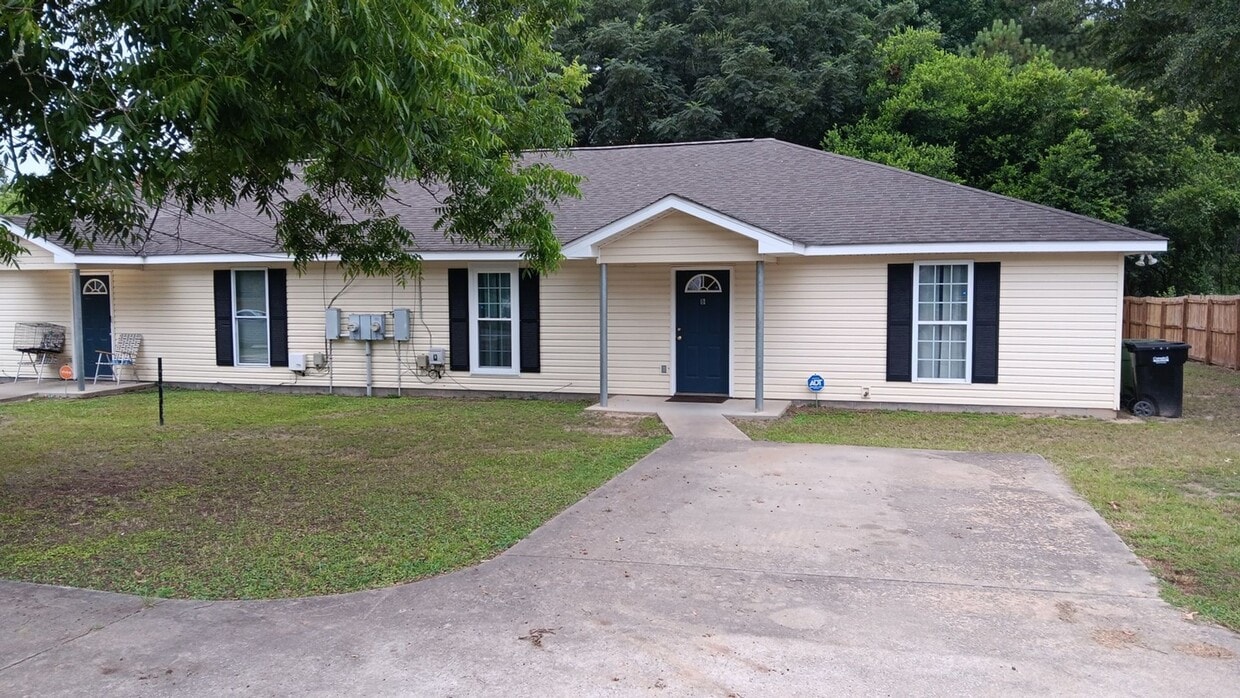 Primary Photo - Charming 3BR2BA House in Columbus