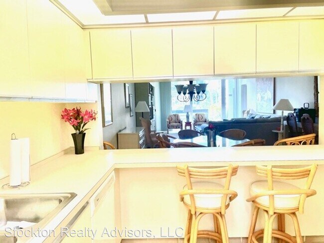 Building Photo - 2 br, 2 bath House - 1095 Gulf of Mexico U...