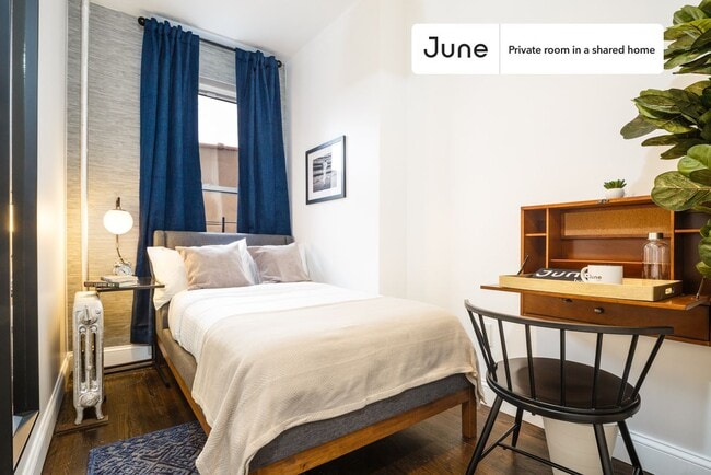 Building Photo - Room in Shared 3 bed/1 bath home in Prospect Heights