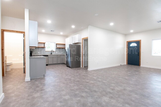 Foto del edificio - 2803 N Oliver St