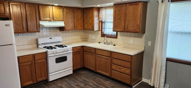 Building Photo - 1603 Tamara Dr