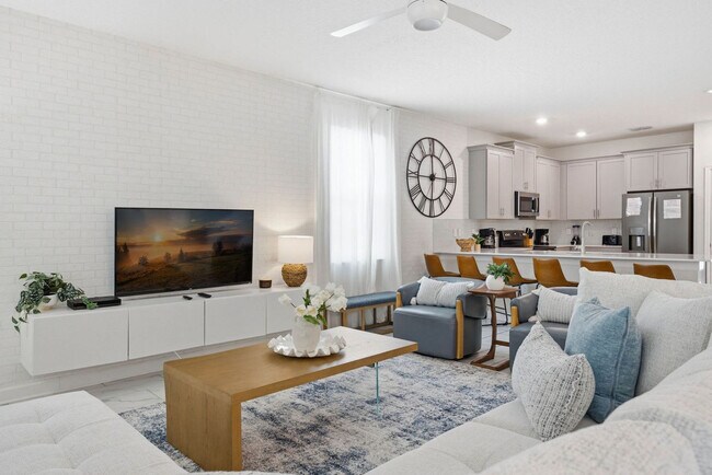 Foto del edificio - 4577 Target Blvd