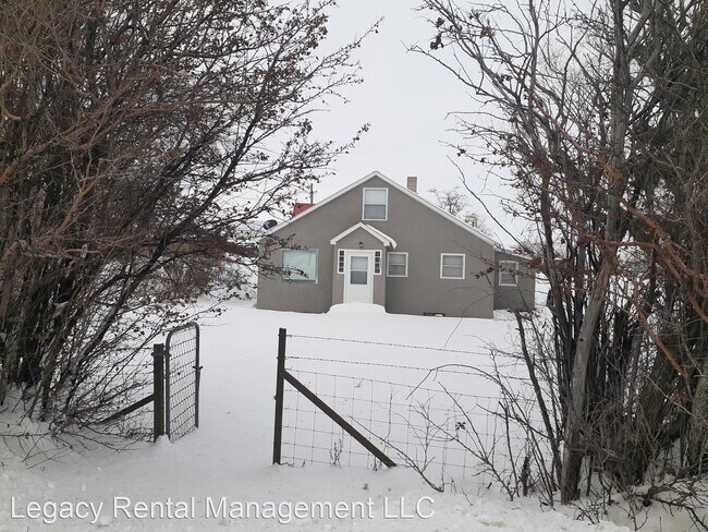 Building Photo - 3 br, 1 bath House - 5082 W. Hwy 33