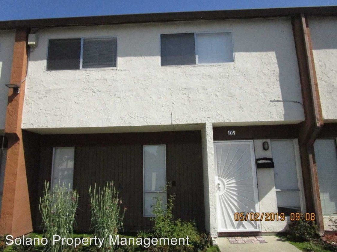 Primary Photo - 3 br, 1.5 bath House - 109 El Verano Ct.