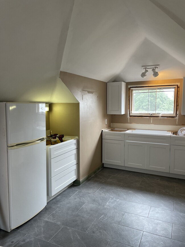 Quartz Countertops coming soon - 179 Whitman Ave
