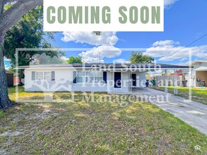 Building Photo - 764 31st Ct NW
