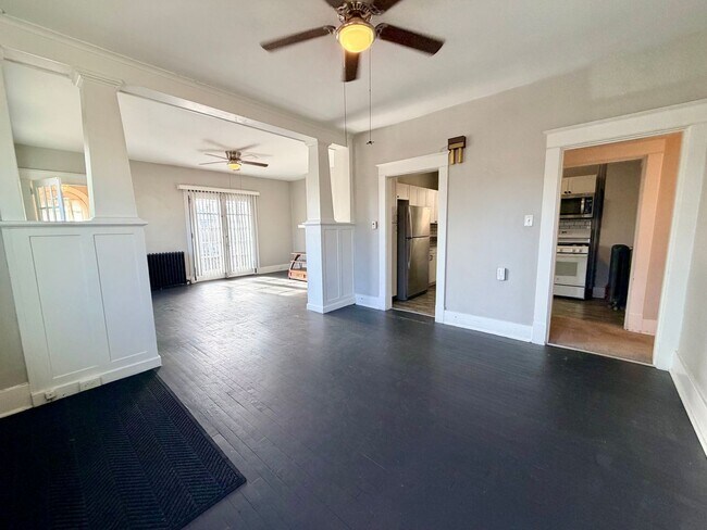 Foto del edificio - 224 Ingram Ave