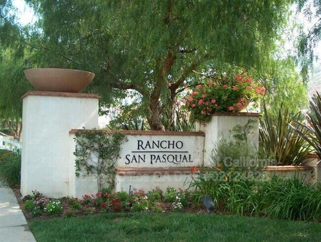 Foto del edificio - 3123 Ferncreek Ln