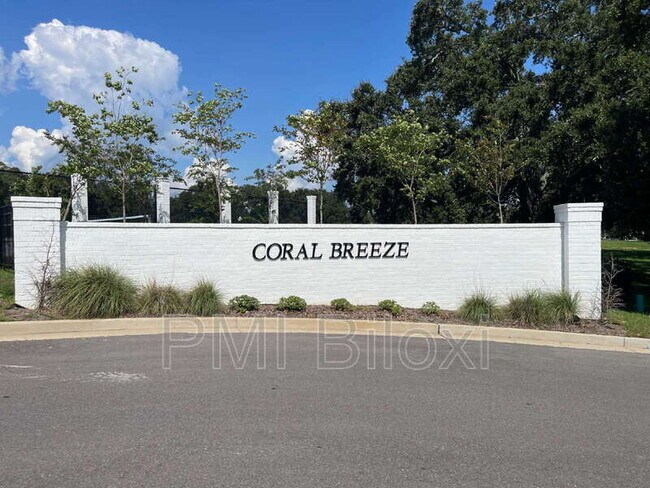 Foto del edificio - 143 Coral Breeze Dr