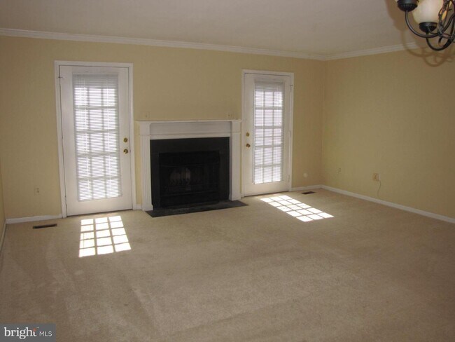 Building Photo - 7527 Chrisland Cove