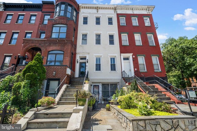 Building Photo - 1426 11th St NW