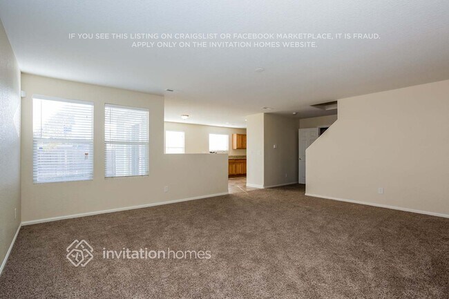 Foto del edificio - 729 Canyon Ln