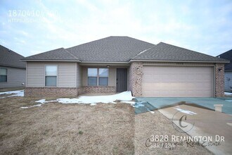 Building Photo - 3828 Remington Dr